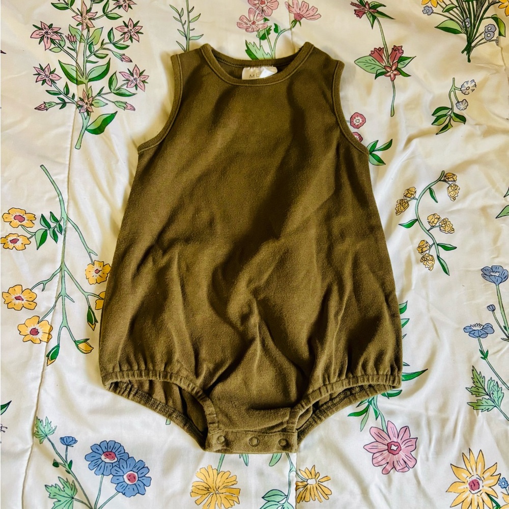 Mebie baby Olive green romper 3y